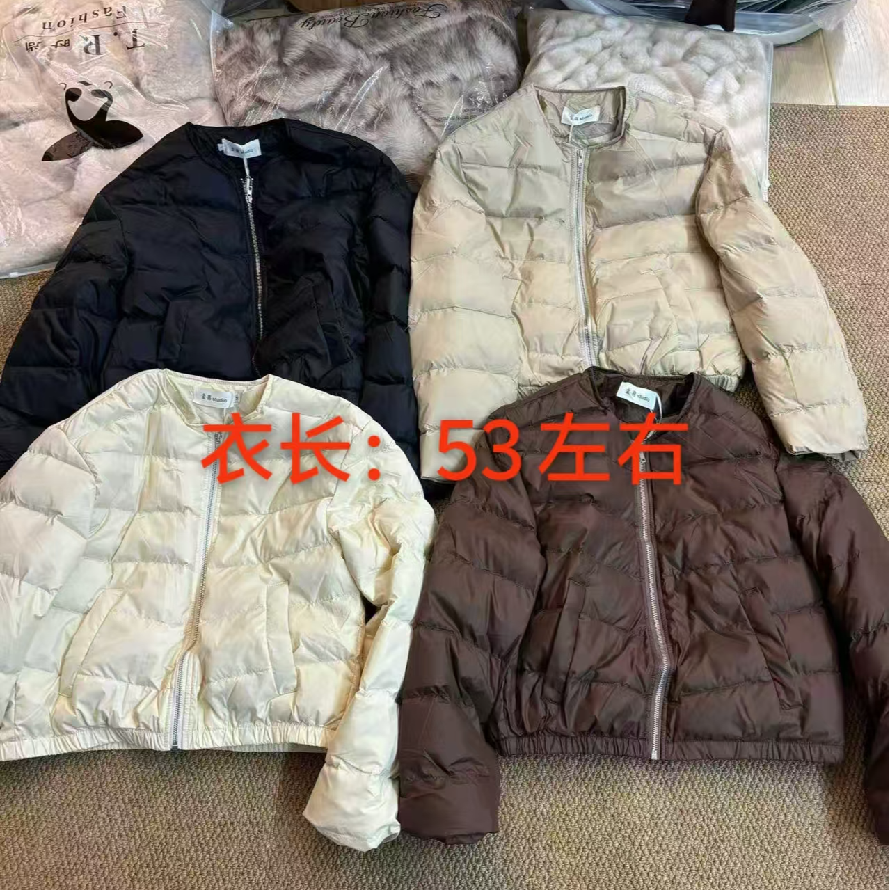 71753 V领百搭款羽绒服外套女