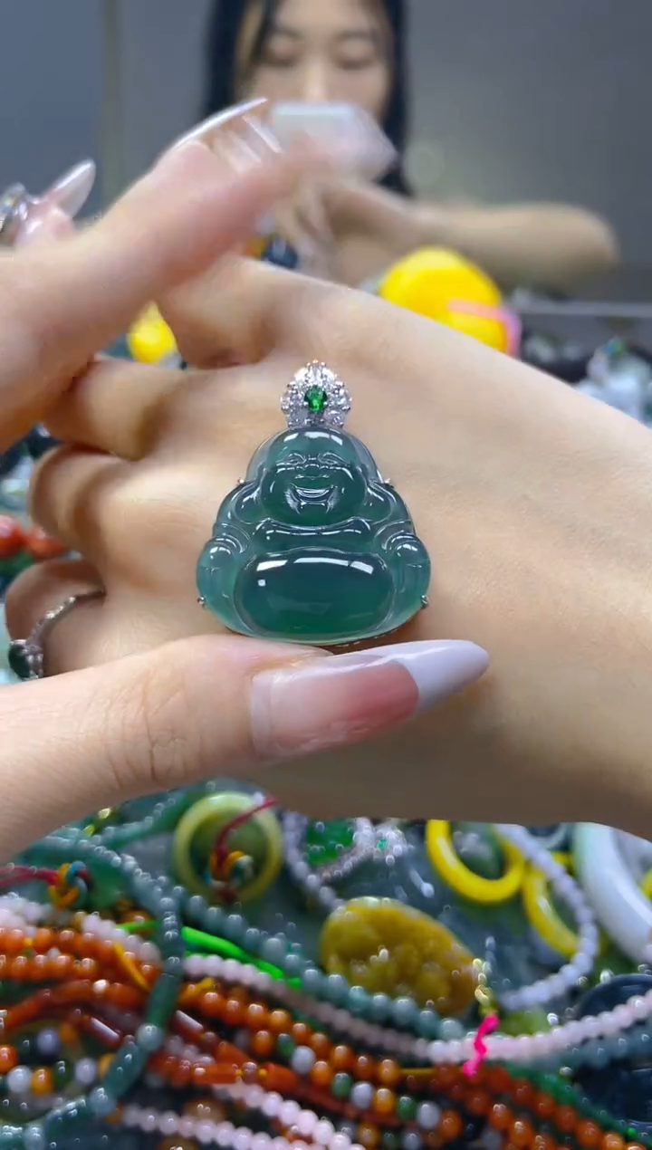 翡翠未镶嵌颈饰/N/翡翠A货，一件也是批发价