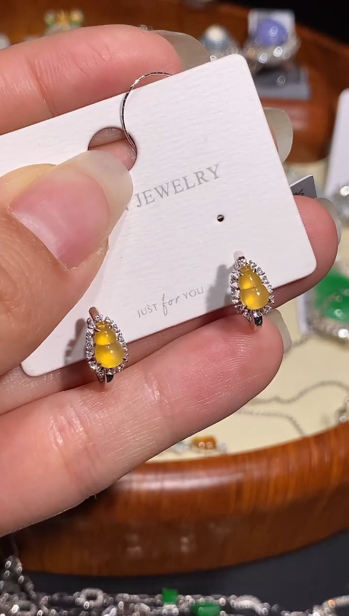 【闪购商品】翡翠耳饰18K金镶嵌耳饰