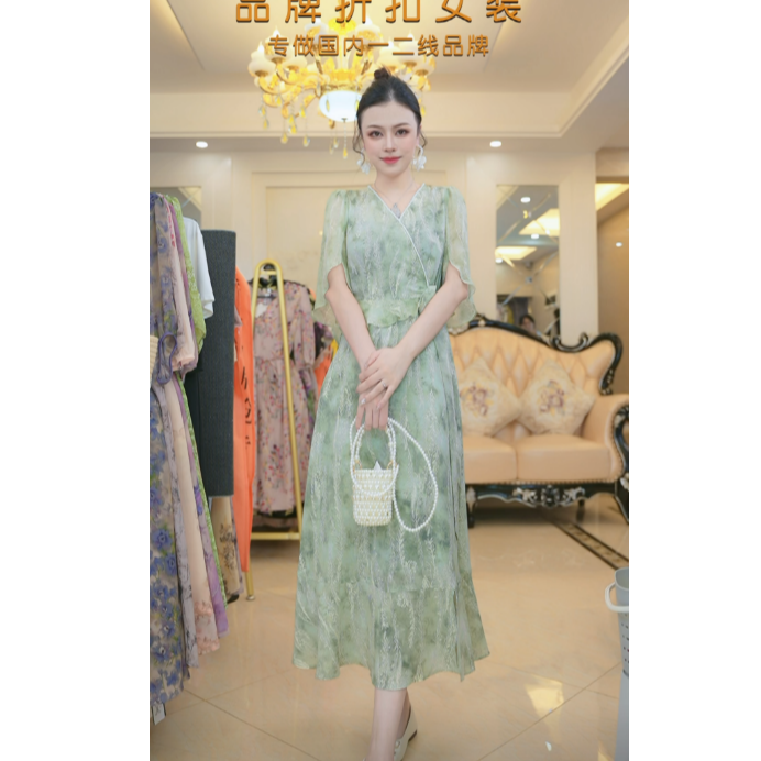 【当天发+运费险】高级感法式气质绝美海边度假印花连衣裙MO893