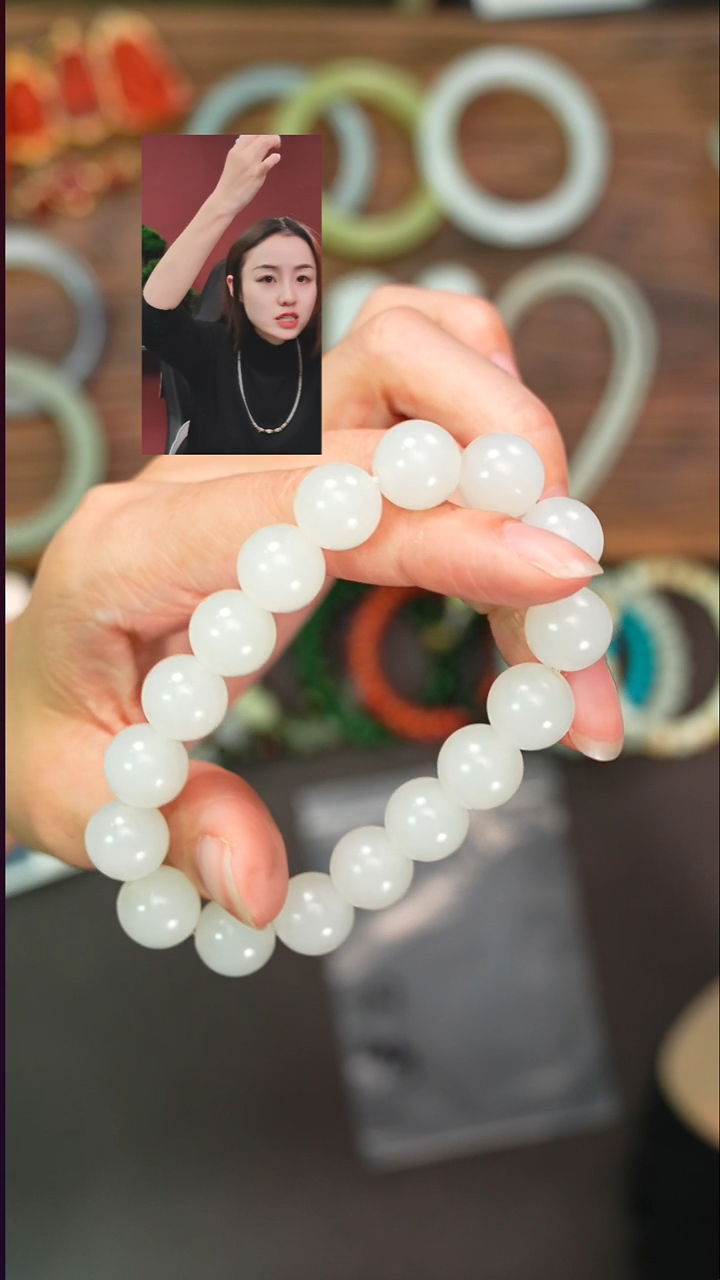 未镶嵌手串和田玉清*遇见文玩品质回血
