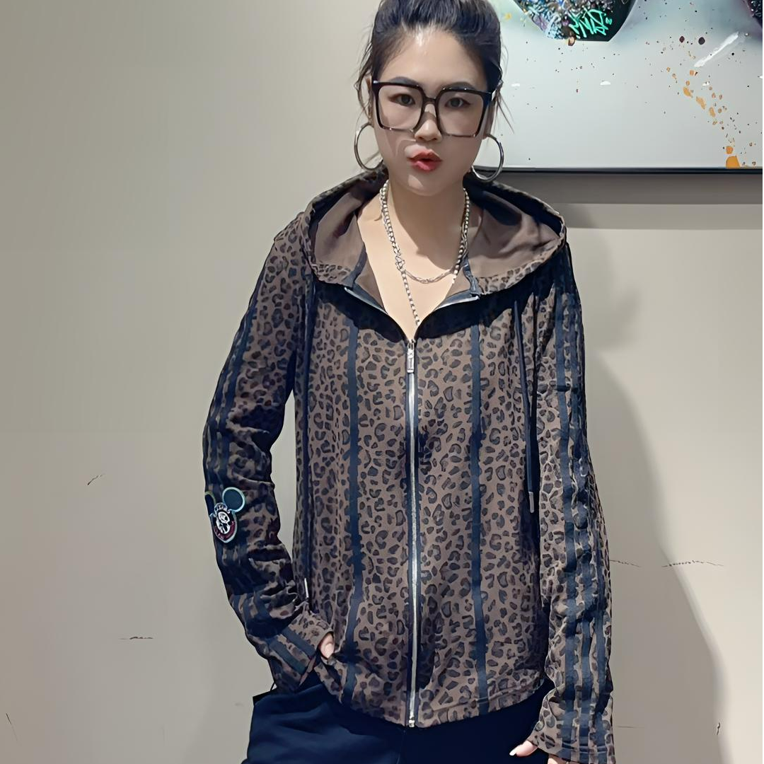 潮牌女装新品秋款连帽开衫豹纹外套大码高弹外套