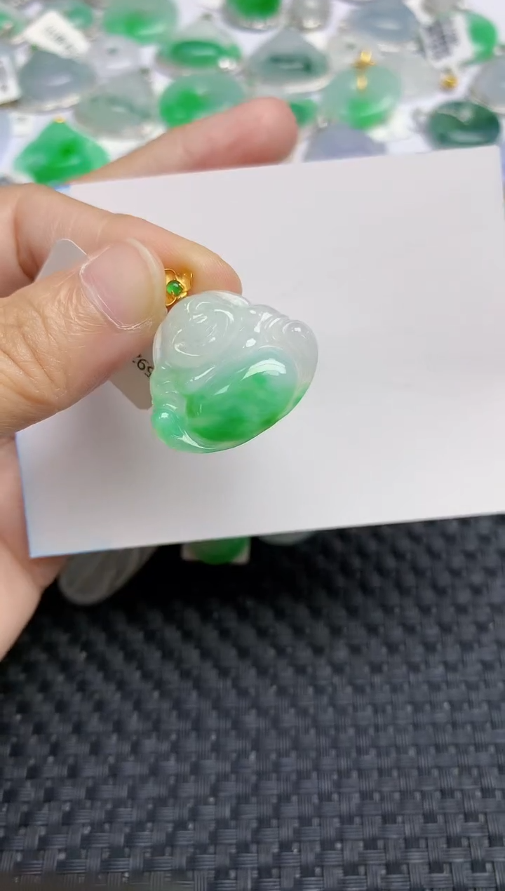 颈饰18K金镶嵌翡翠天然缅甸A货翡翠百元以上9元证书费自理