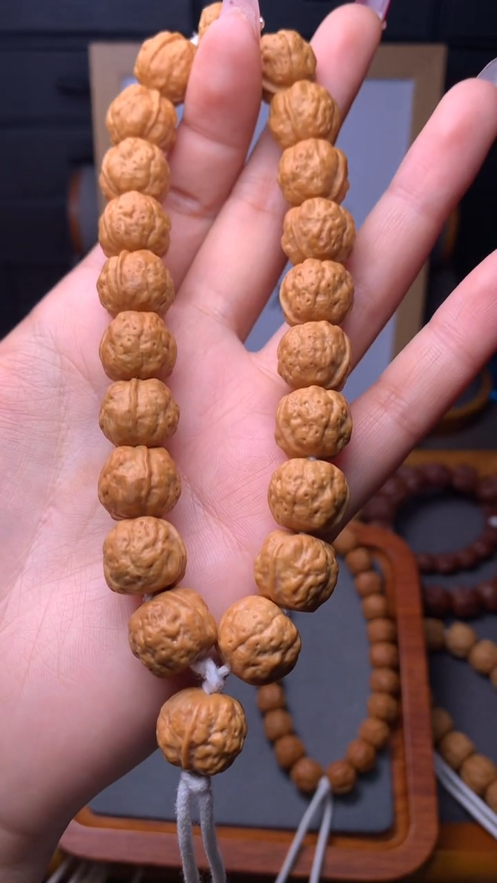 【闪购商品】猴头核桃手串14蟾宗
