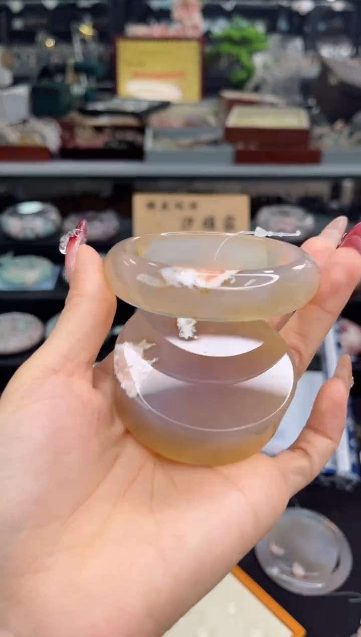 【闪购商品】石英质玉手镯未镶嵌58圈口（赠品镯心）34562534