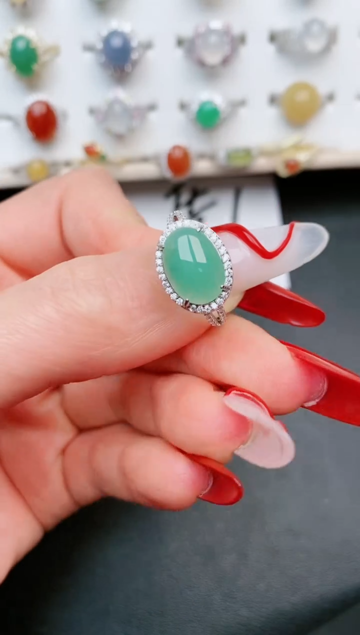 【闪购商品】翡翠戒指银S925镶嵌....