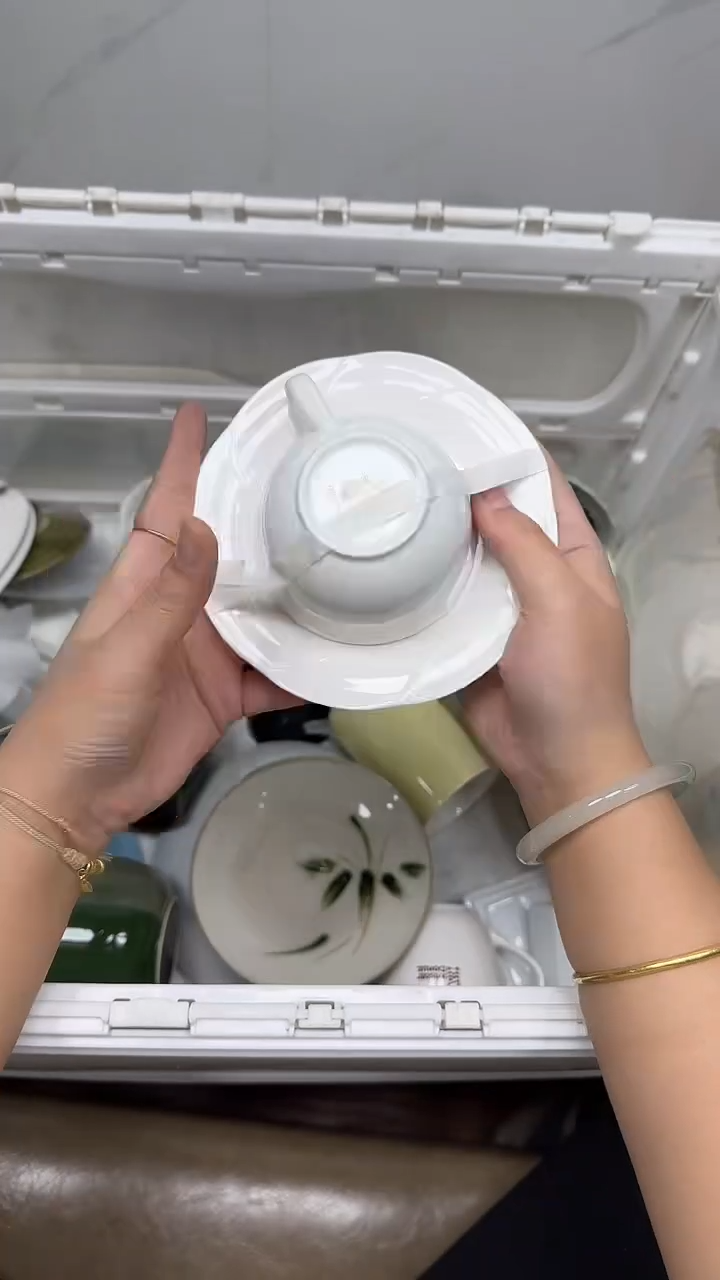 【闪购商品】277回流瓷器默认微瑕，18.8包邮