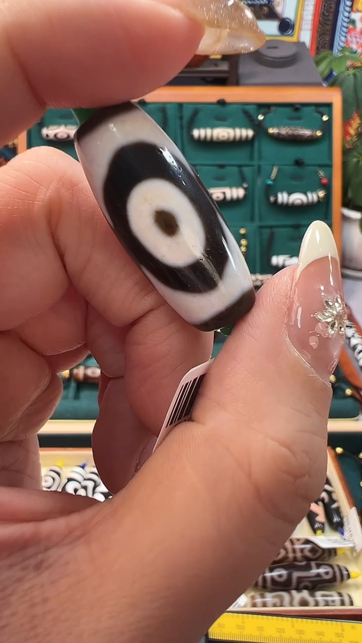 玛瑙/玉髓（覆膜）颈饰未镶嵌82.（微瑕）