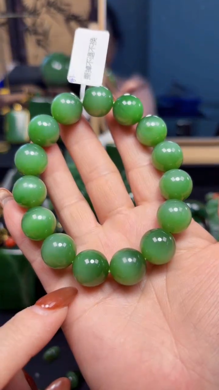 【闪购商品】和田玉（碧玉）手串未镶嵌1