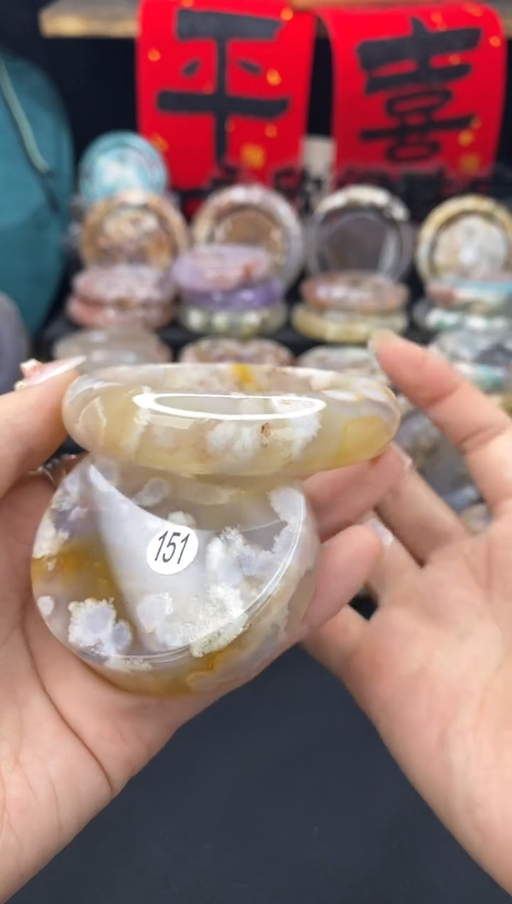 【闪购商品】石英质玉手镯（圆镯）未镶嵌58.9