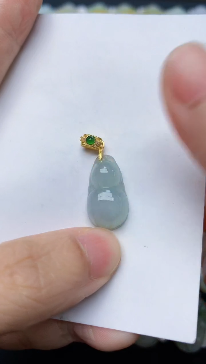 翡翠未镶嵌颈饰天然缅甸A货翡翠