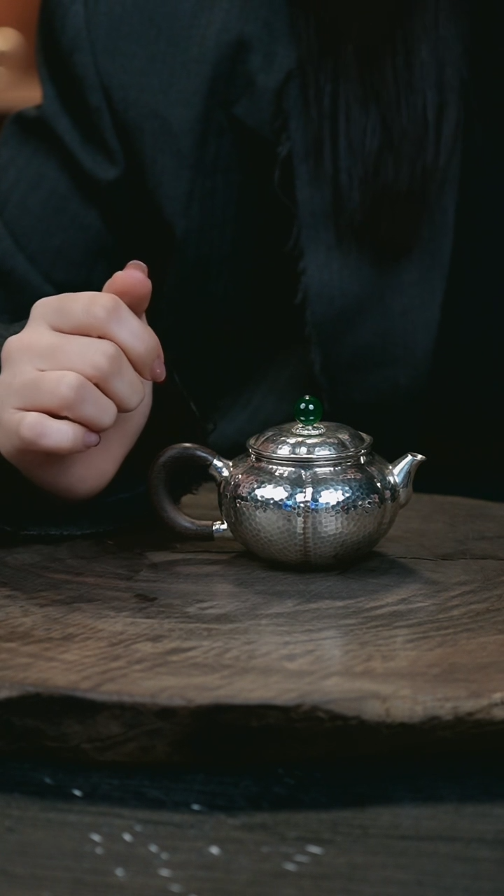 手工锤纹南瓜泡茶壶