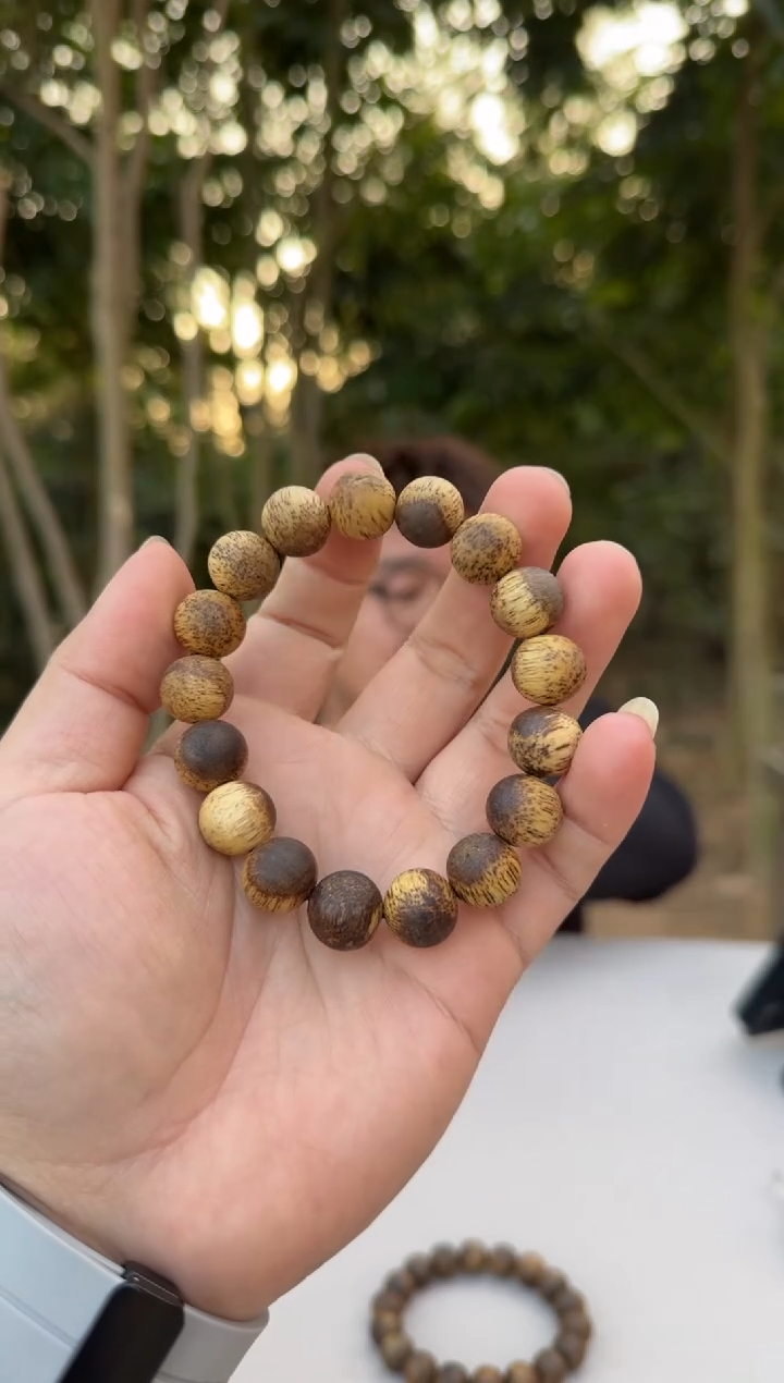 【闪购商品】沉香沉香碎屑海南麻丝油圆珠单圈1.3