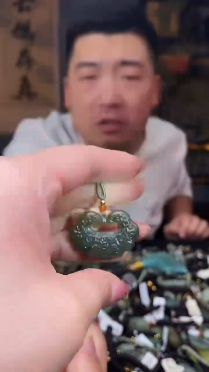 颈饰未镶嵌和田玉多样性发货，拍一发一