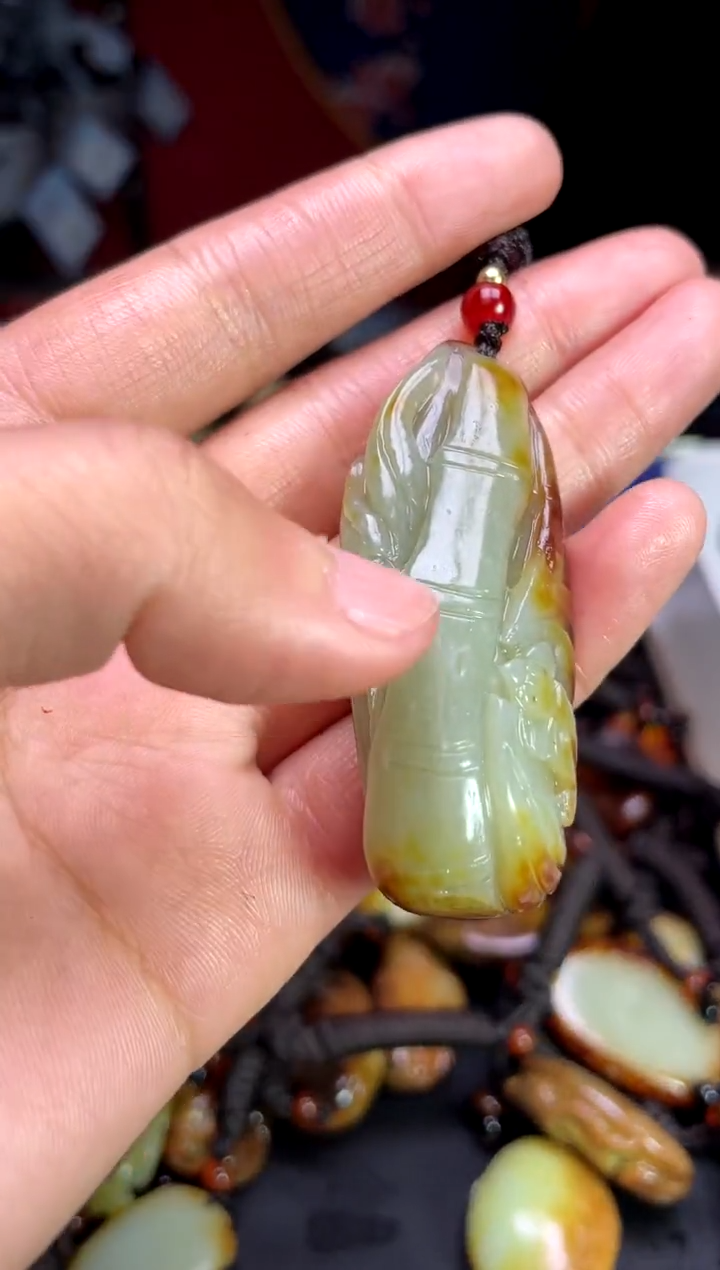 【闪购商品】和田玉颈饰未镶嵌1