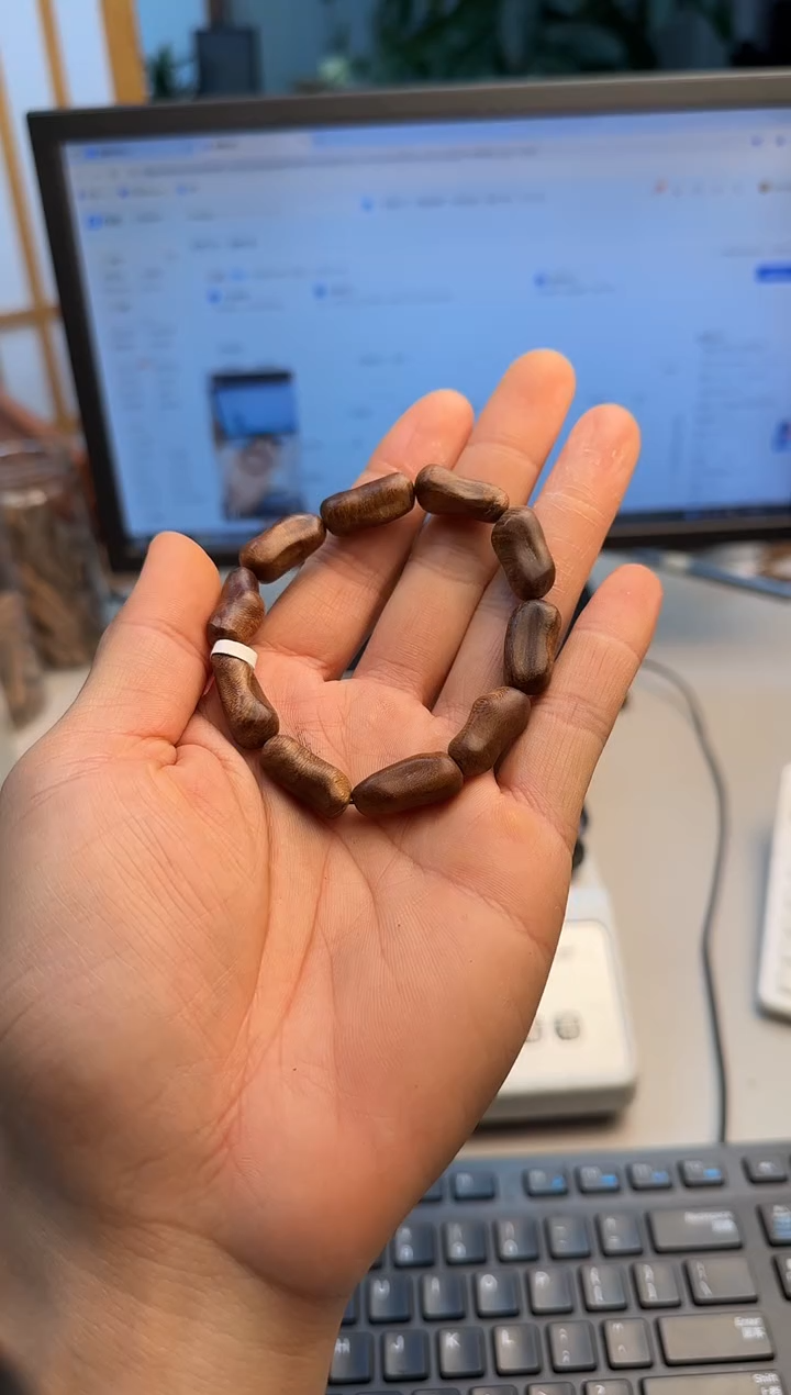沉香手串老惠安14