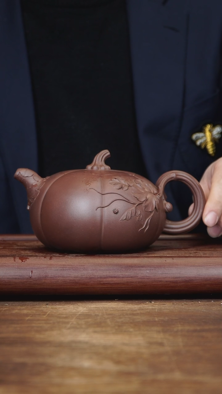 【闪购商品】紫砂茶壶740ml 全手南瓜 紫泥