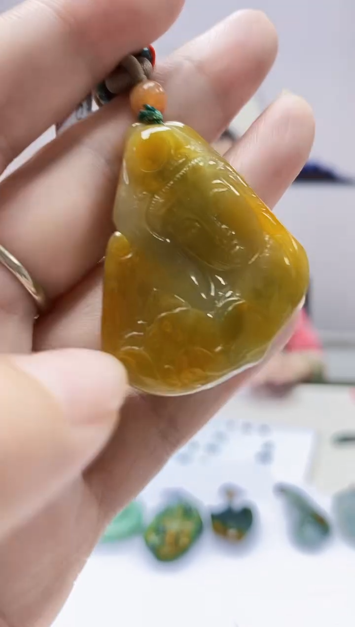 定制翡翠未镶嵌4852DD-毛货挂件61