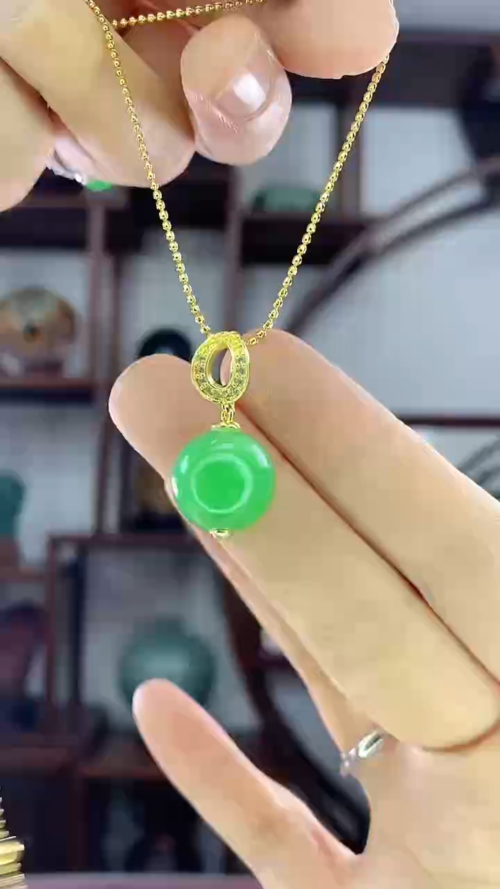 吊坠(赠链)未镶嵌翡翠阳绿单珠(大号）