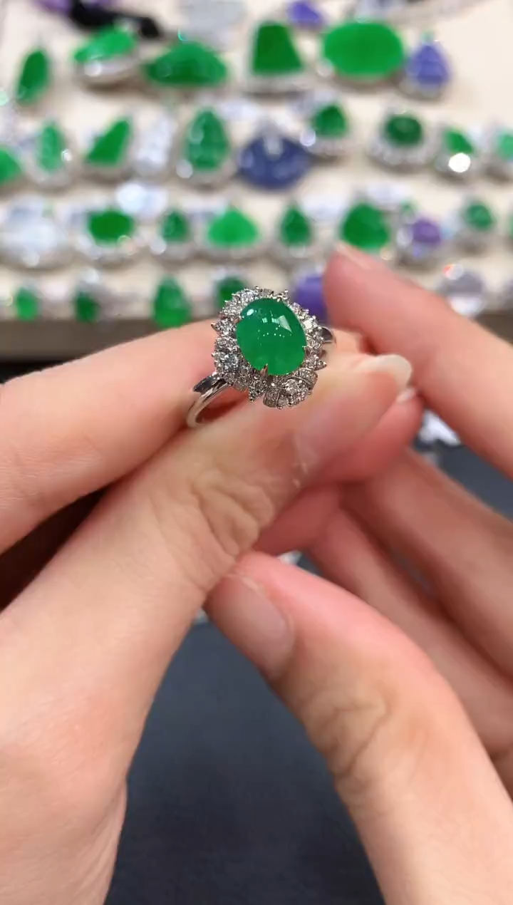 【闪购商品】翡翠戒指18K金镶嵌m21       