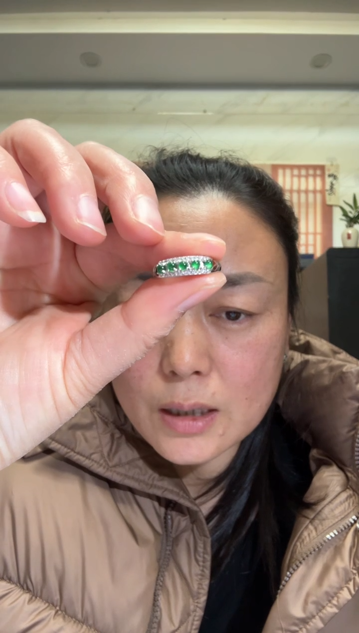 颈饰银S925镶嵌翡翠ᥫ**s00005366