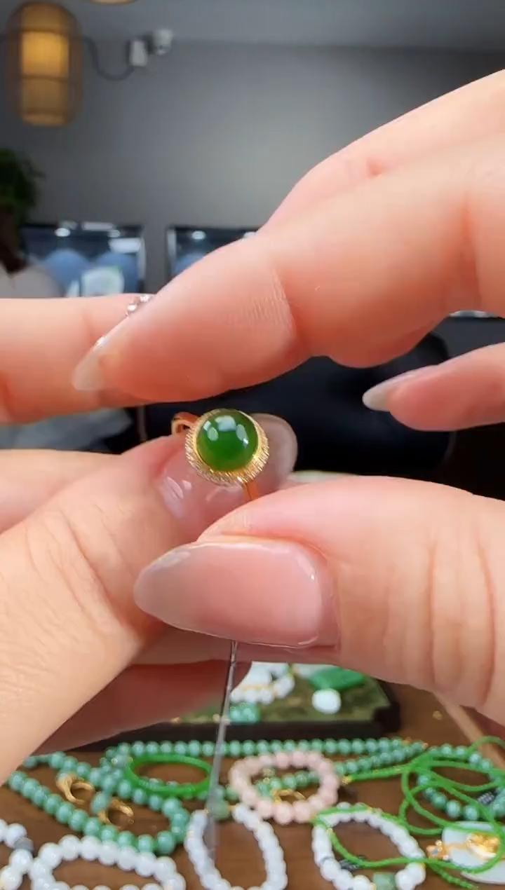 和田玉戒指18K金镶嵌1