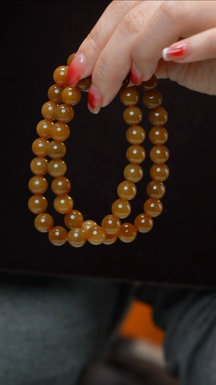 项链未镶嵌和田玉（糖玉）和田玉糖玉项链9-10mm 多样性发其一