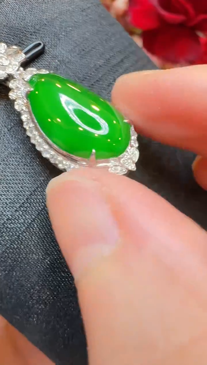 【闪购商品】翡翠吊坠(不含链)18K金镶嵌多样性团购发一件