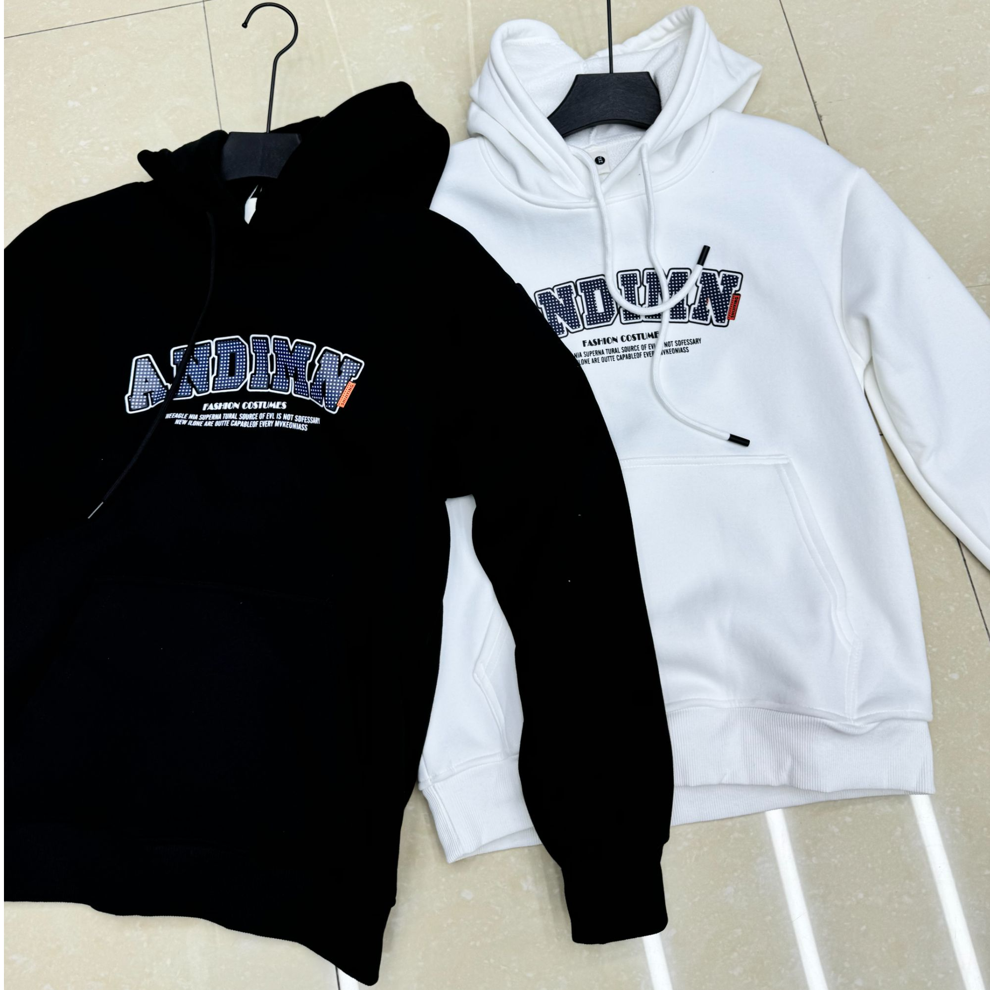 6819款连帽加绒印花卫衣修身百搭气质