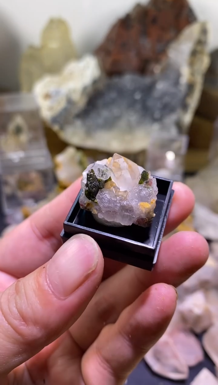 未镶嵌珠宝半成品水晶62号（带盒子）四川美姑超七花园水晶