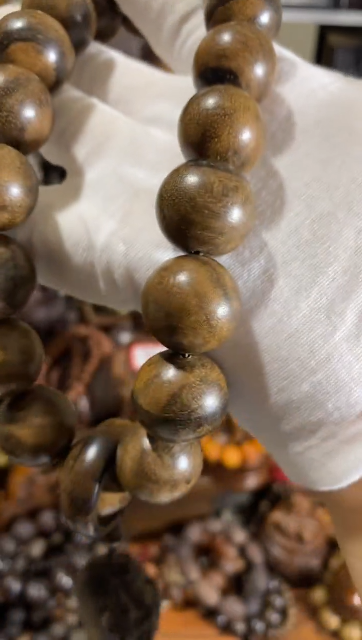 木中之王手持观音吊坠