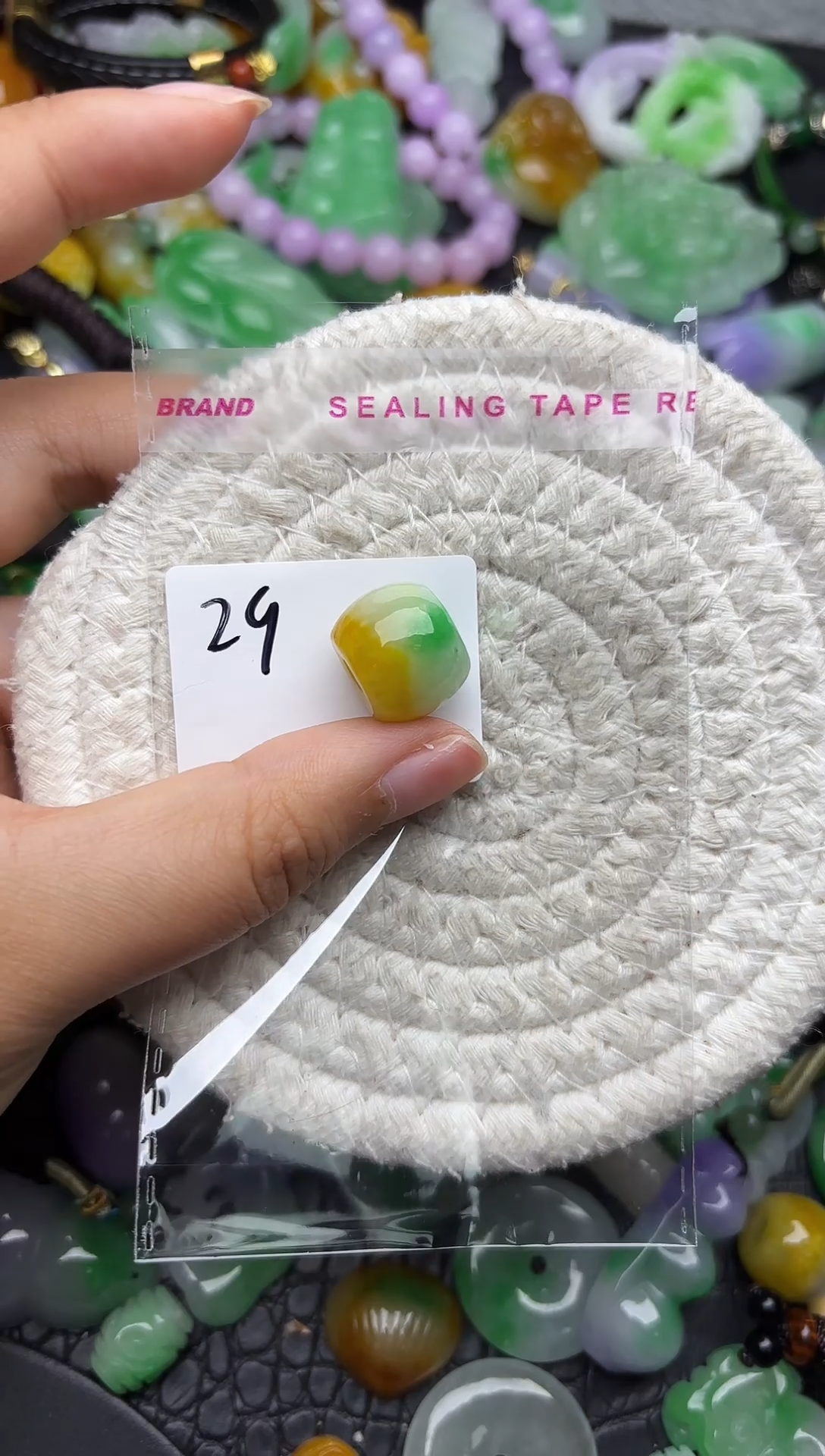 颈饰未镶嵌翡翠缅甸翡翠吊坠