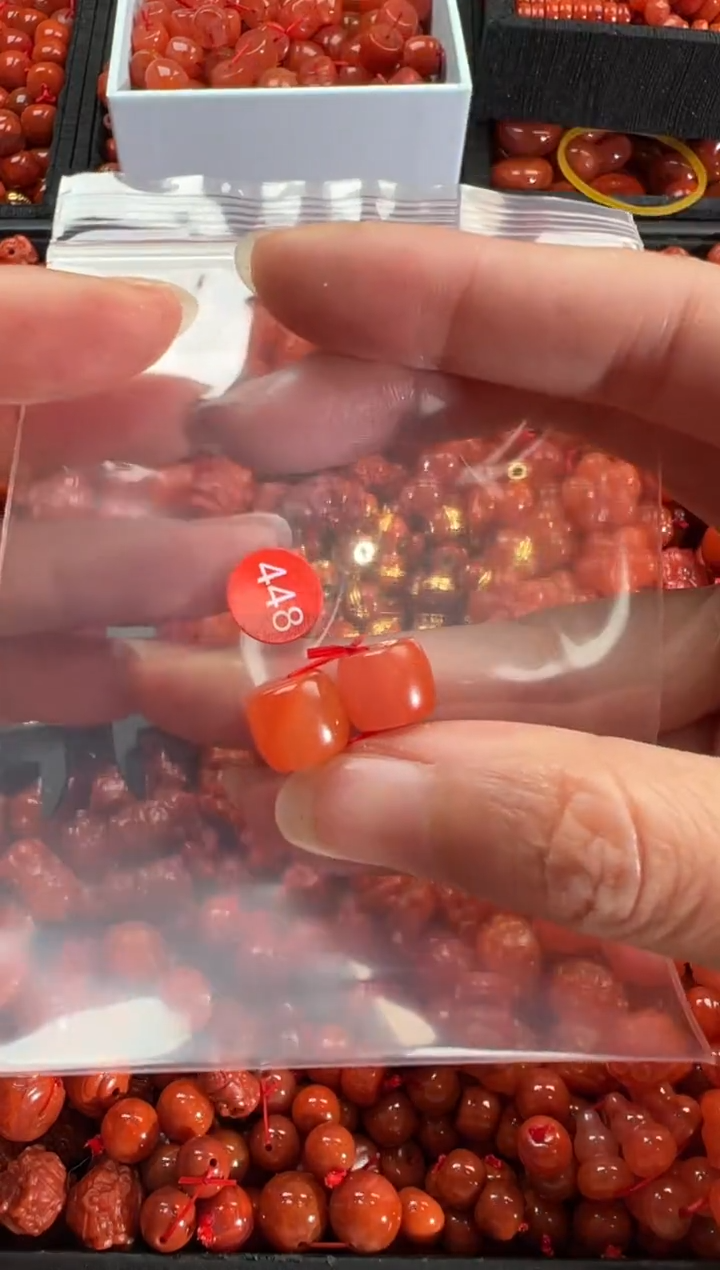 【闪购商品】南红玛瑙颈饰未镶嵌1