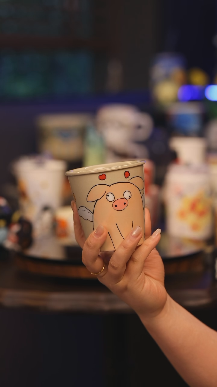 【闪购商品】摆件景德镇釉下彩绘设计师款式陶瓷