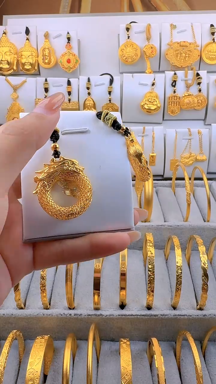 无足银穗*去龙型吊坠    总重7g外1.6g