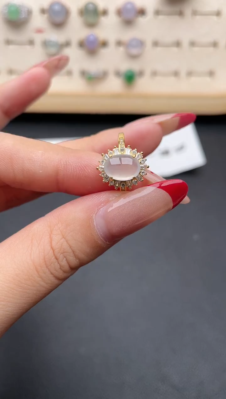 【闪购商品】翡翠戒指银S925镶嵌一物一证一礼盒