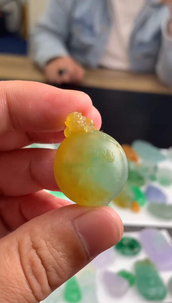 【闪购商品】定制翡翠未镶嵌翡翠