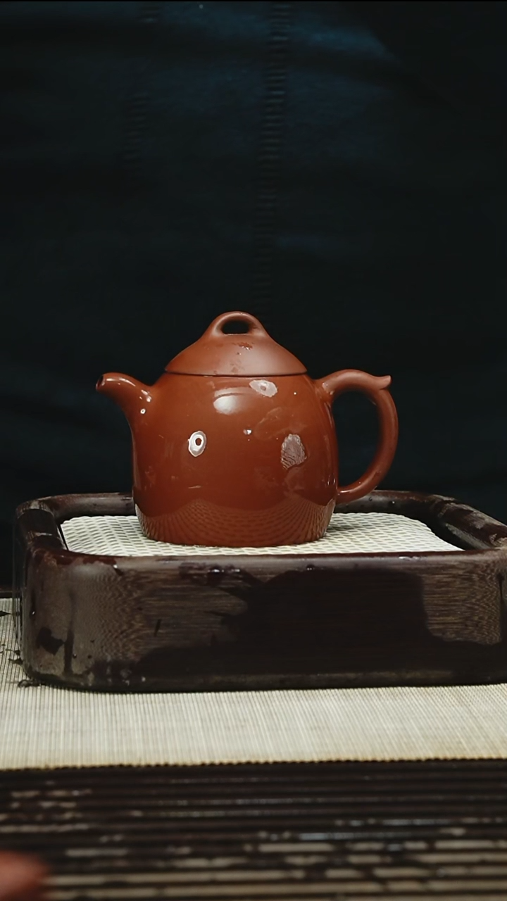 茶壶紫砂250CC  