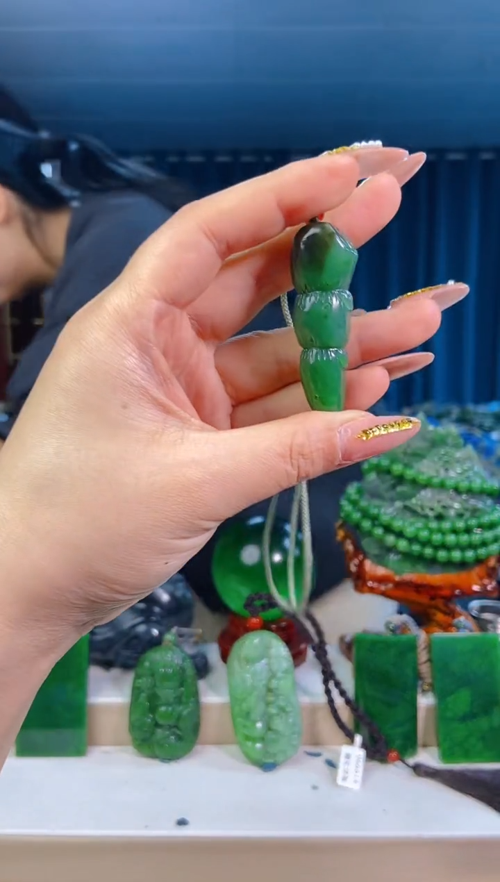 【闪购商品】和田玉挂件未镶嵌1