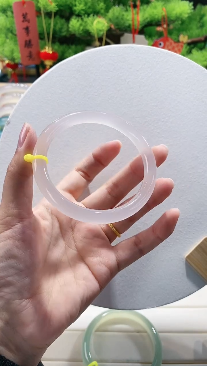 【闪购商品】玛瑙/玉髓手镯未镶嵌70-56