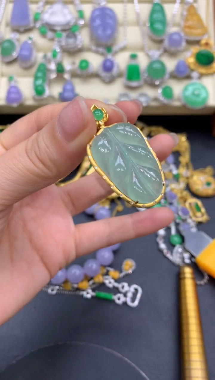 【闪购商品】翡翠吊坠(不含链)18K金镶嵌262-中国好珍宝