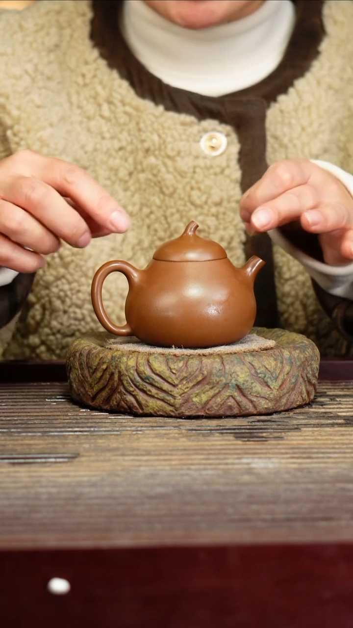 宜兴原矿紫砂壶茶壶宜兴原矿紫砂壶茶壶140C