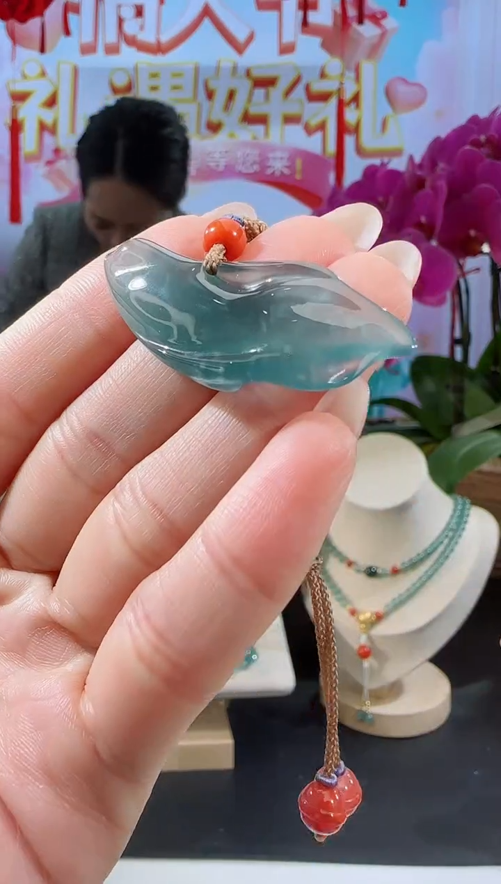 【闪购商品】翡翠吊坠(不含链)未镶嵌鱼