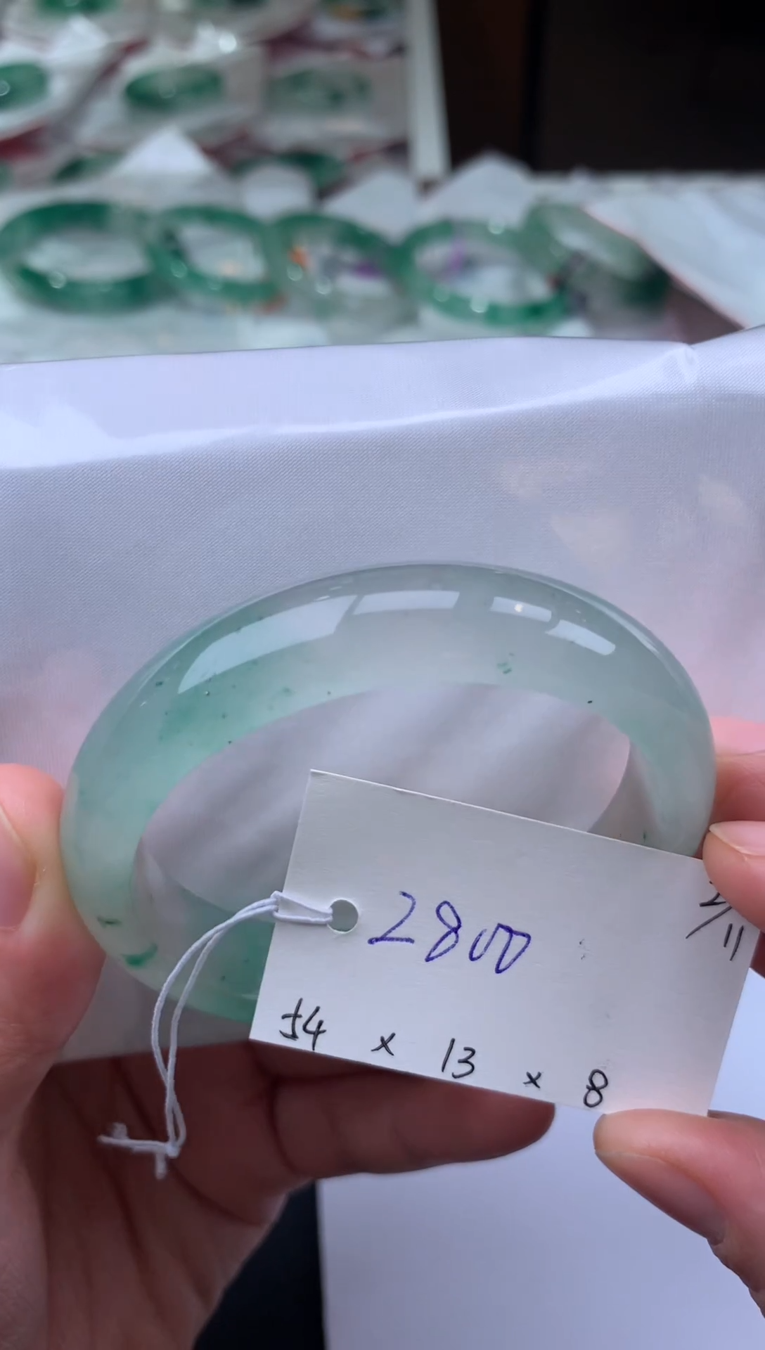 【闪购商品】石英质玉手镯未镶嵌天然玉石非洲翠手镯