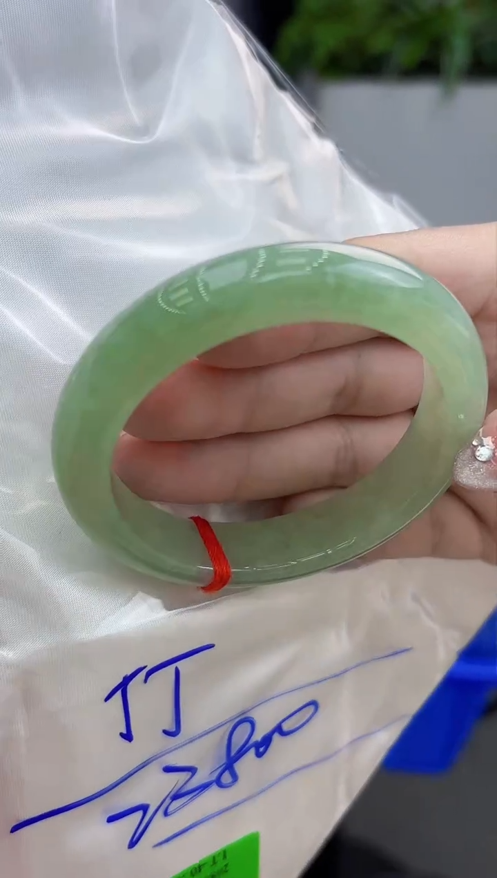 【闪购商品】翡翠手镯未镶嵌翡翠手镯