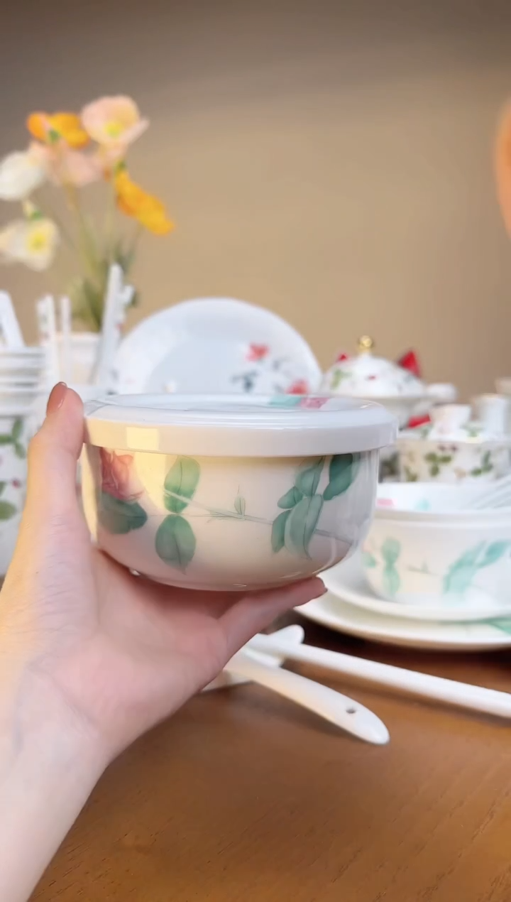 【闪购商品】玫瑰高骨瓷保鲜盒