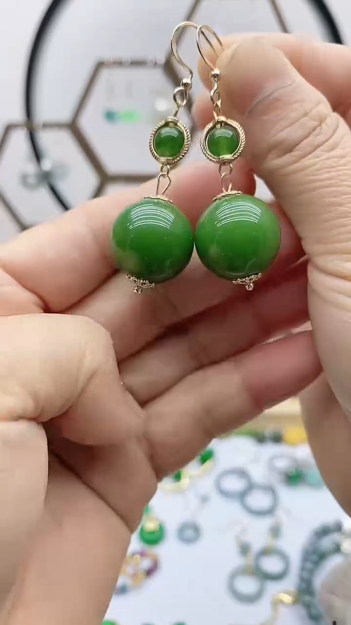 未镶嵌和田玉耳饰92