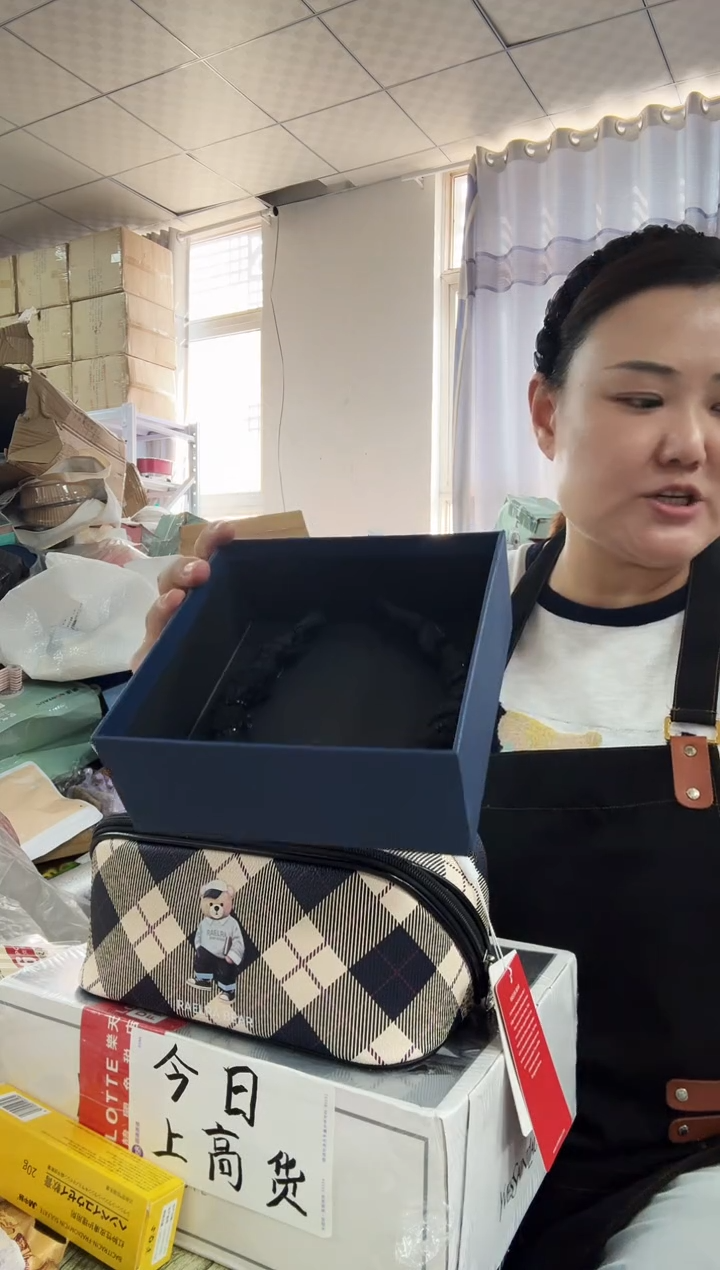 牦牛剖层皮革琪老板女包6号店超好看发图片款