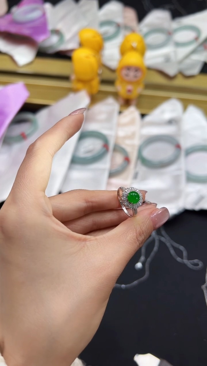 【闪购商品】翡翠戒指18K金镶嵌DFZ0112-200