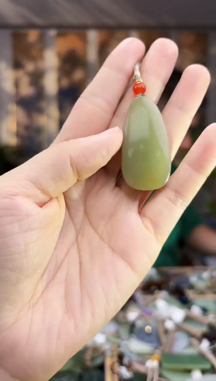 未镶嵌和田玉挂件拍一发一